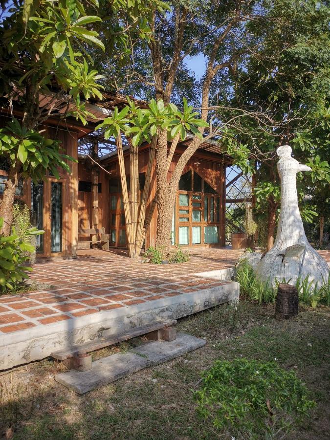 람푼 Baangaimuan B&B 외부 사진