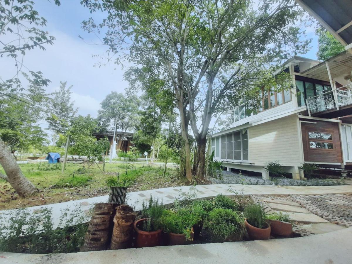 람푼 Baangaimuan B&B 외부 사진